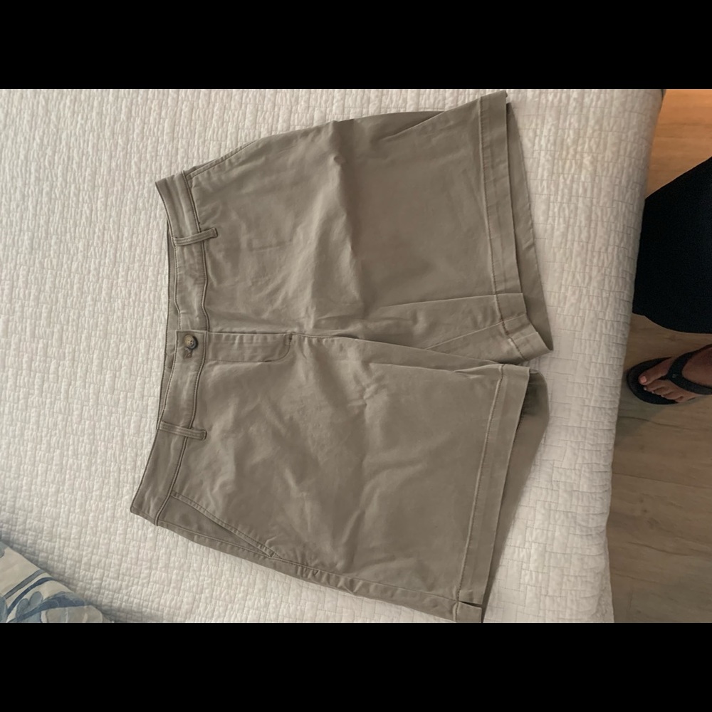 Tommy Bahama khaki shorts NWT